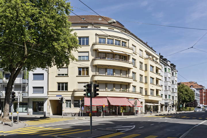 Die Fassade des 1935 erbauten Hauses im Länggassquartier.